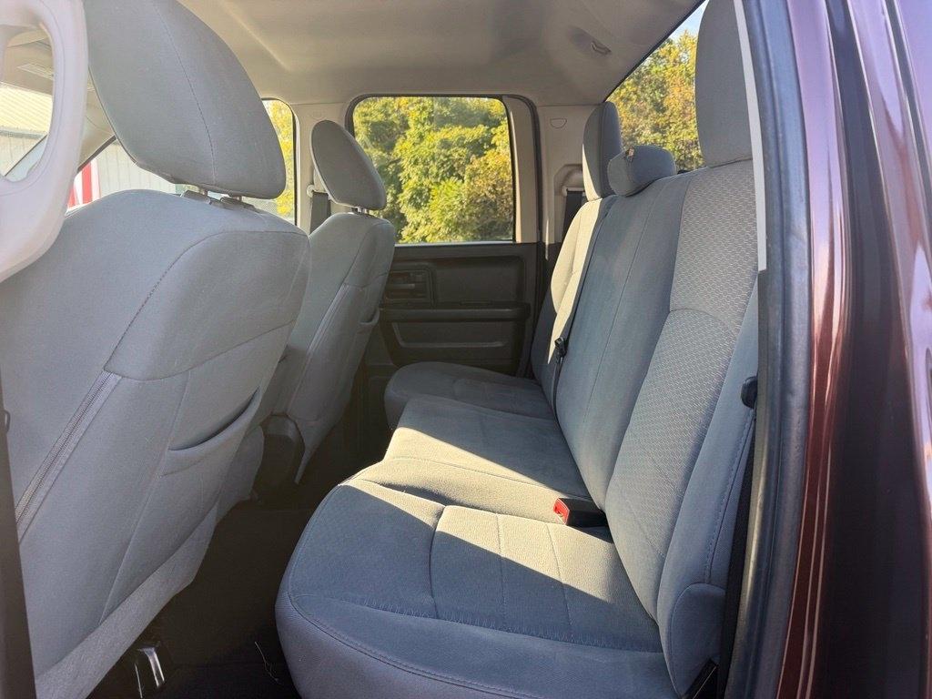 RAM 1500 4WD Quad Cab 140.5" Tradesman 2013