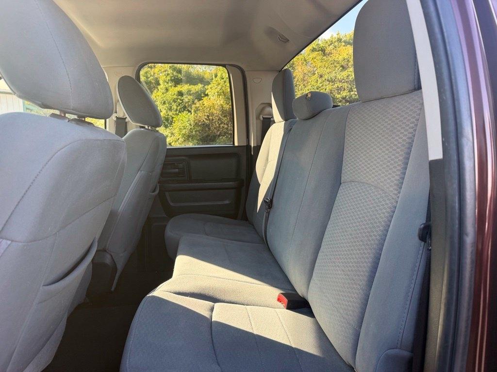 RAM 1500 4WD Quad Cab 140.5" Tradesman 2013