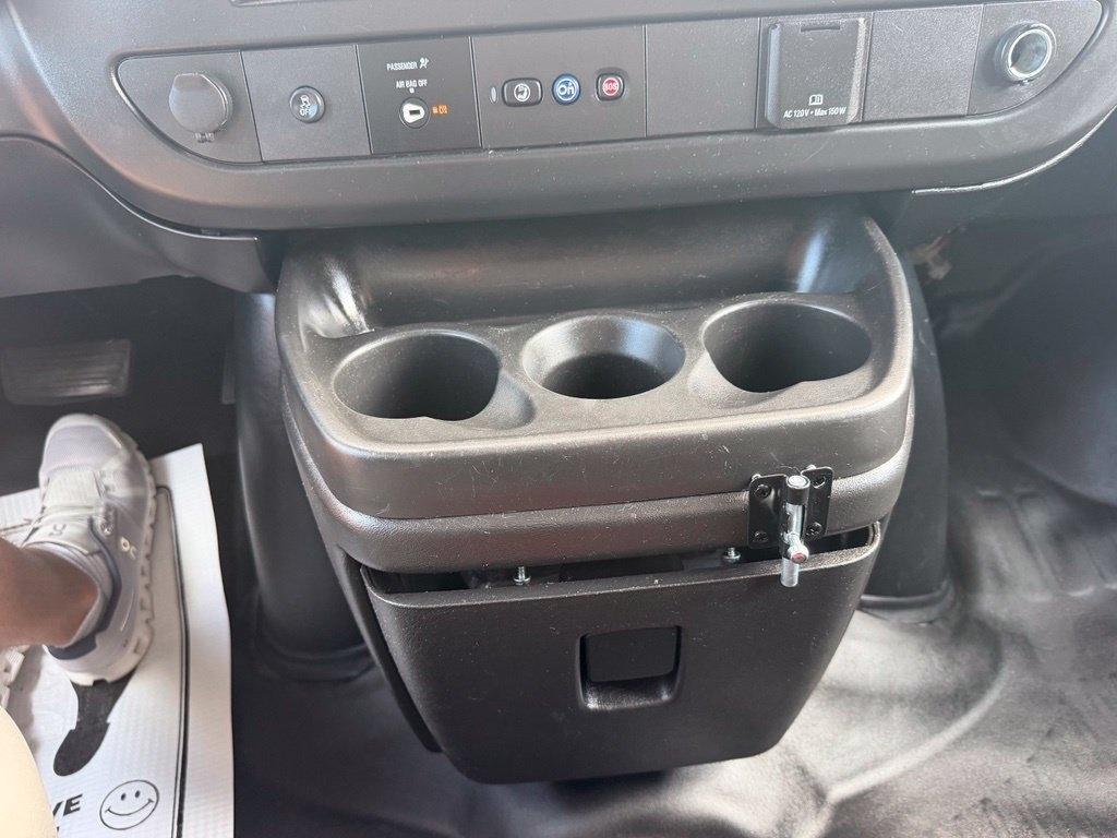 Chevrolet Express Cargo Van RWD 2500 135" 2020
