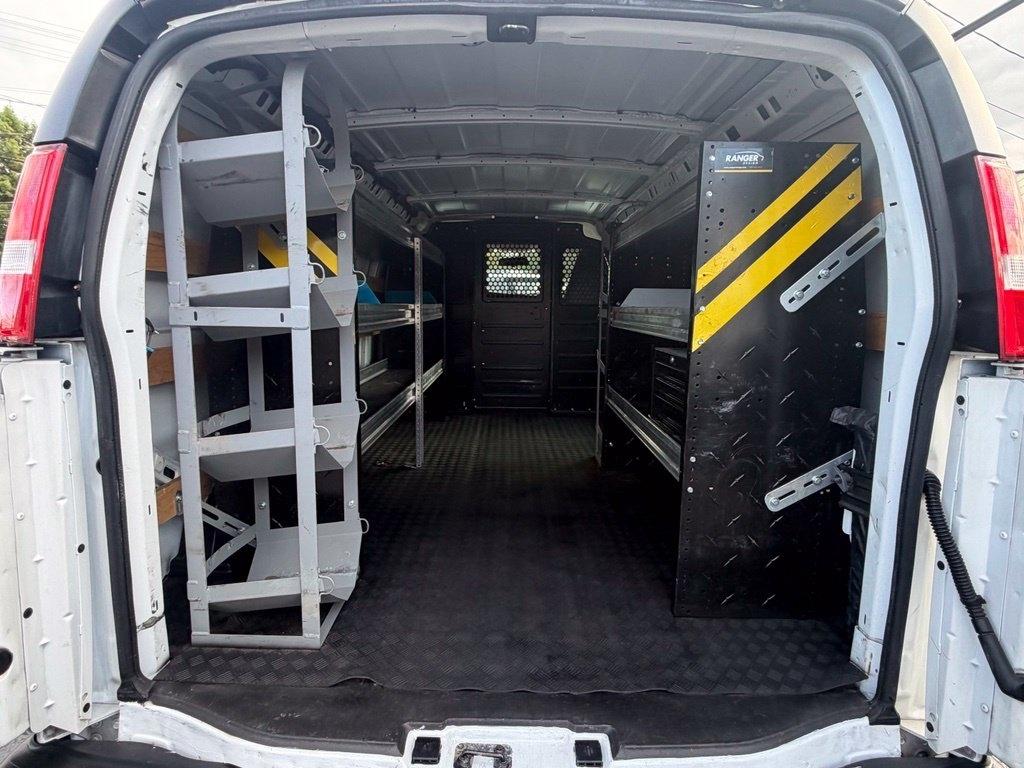 Chevrolet Express Cargo Van RWD 2500 135" 2020