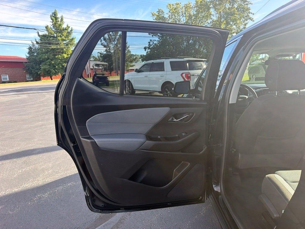 Chevrolet Traverse AWD 4dr LT Cloth w/1LT 2018
