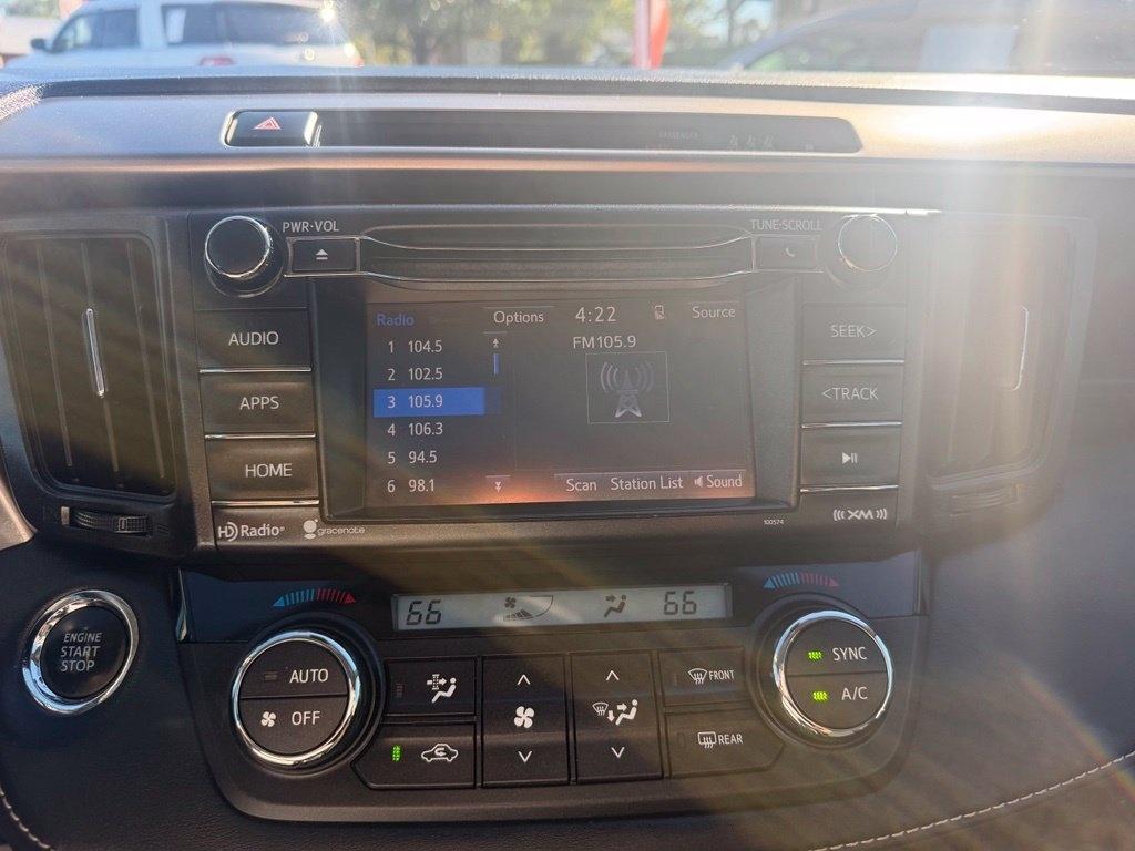 Toyota RAV4 Adventure AWD (Natl) 2018