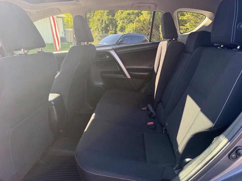 Toyota RAV4 Adventure AWD (Natl) 2018