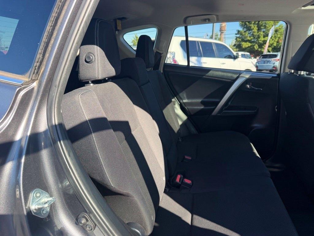 Toyota RAV4 Adventure AWD (Natl) 2018