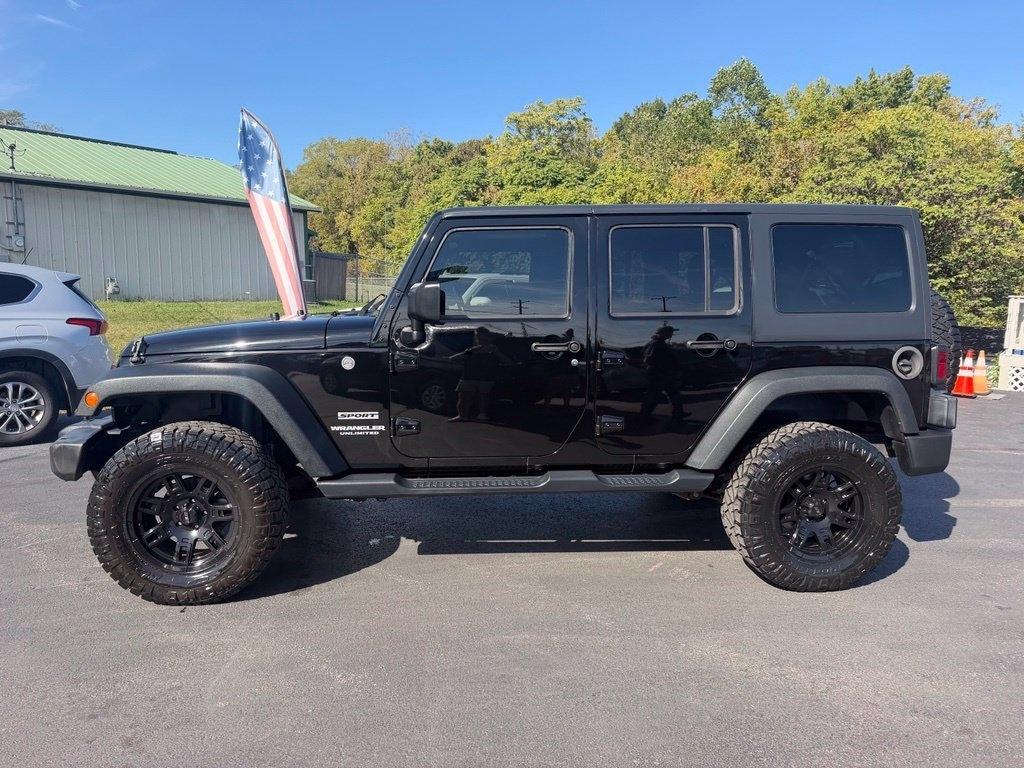 Jeep Wrangler Unlimited 4WD 4dr Sport 2016