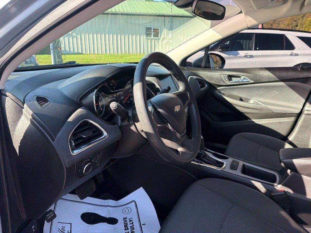 Chevrolet Cruze 4dr Sdn 1.4L LS w/1SB 2018