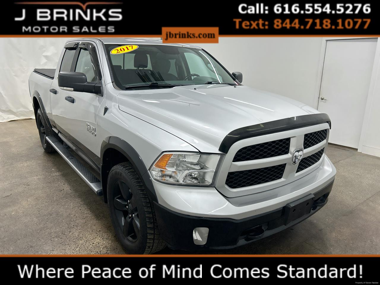 2017 RAM 1500 SLT QUAD CAB