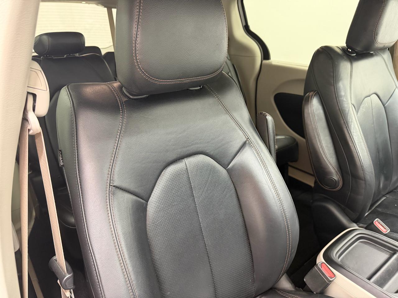 Chrysler Pacifica  2019