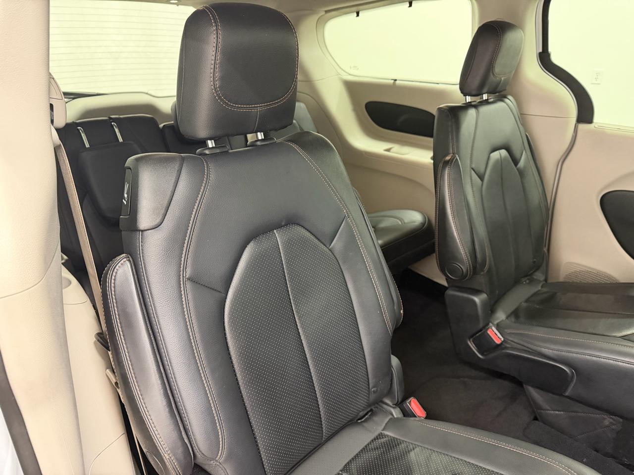 Chrysler Pacifica  2019