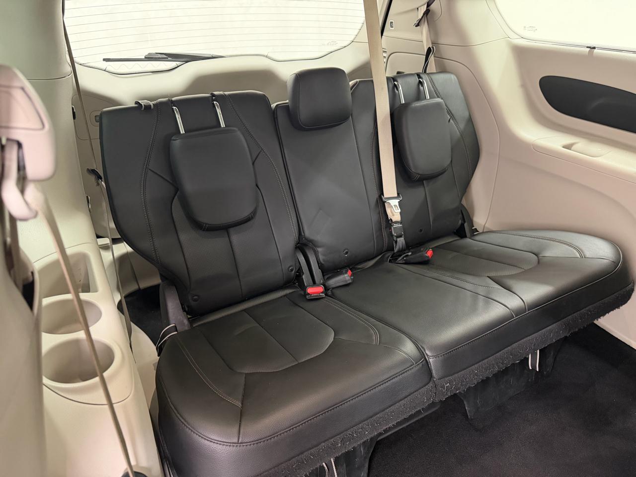 Chrysler Pacifica  2019