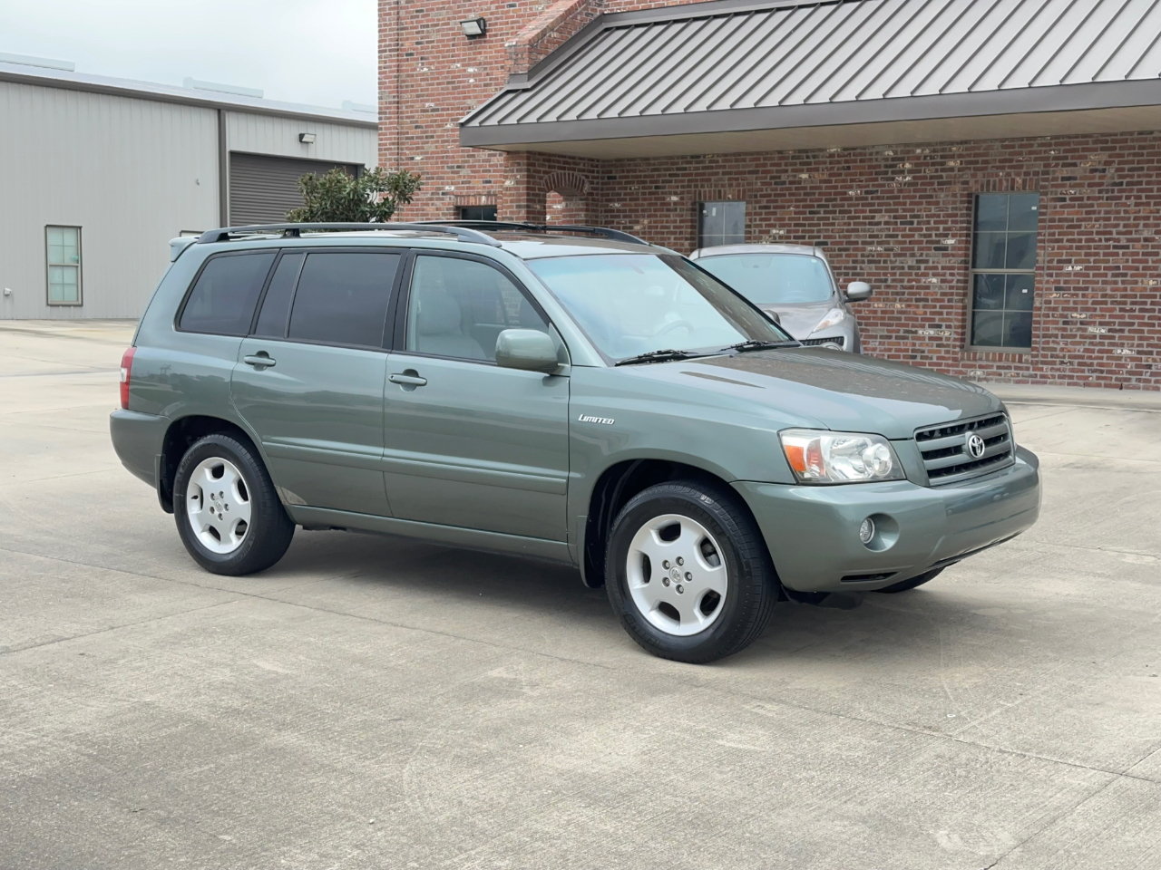 Toyota Highlander Limited FWD V6 2005