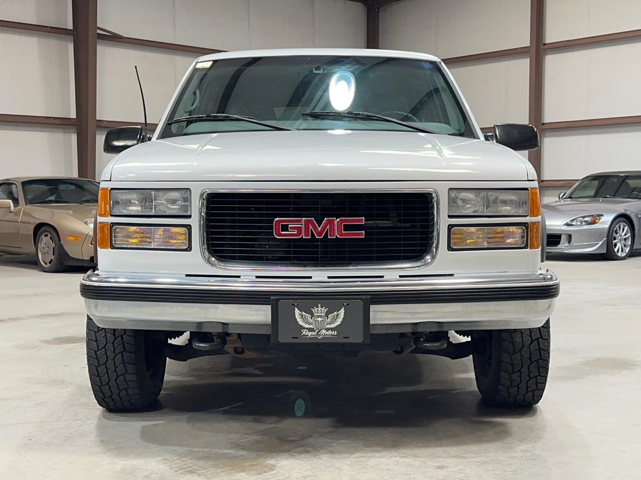 GMC Suburban  1999