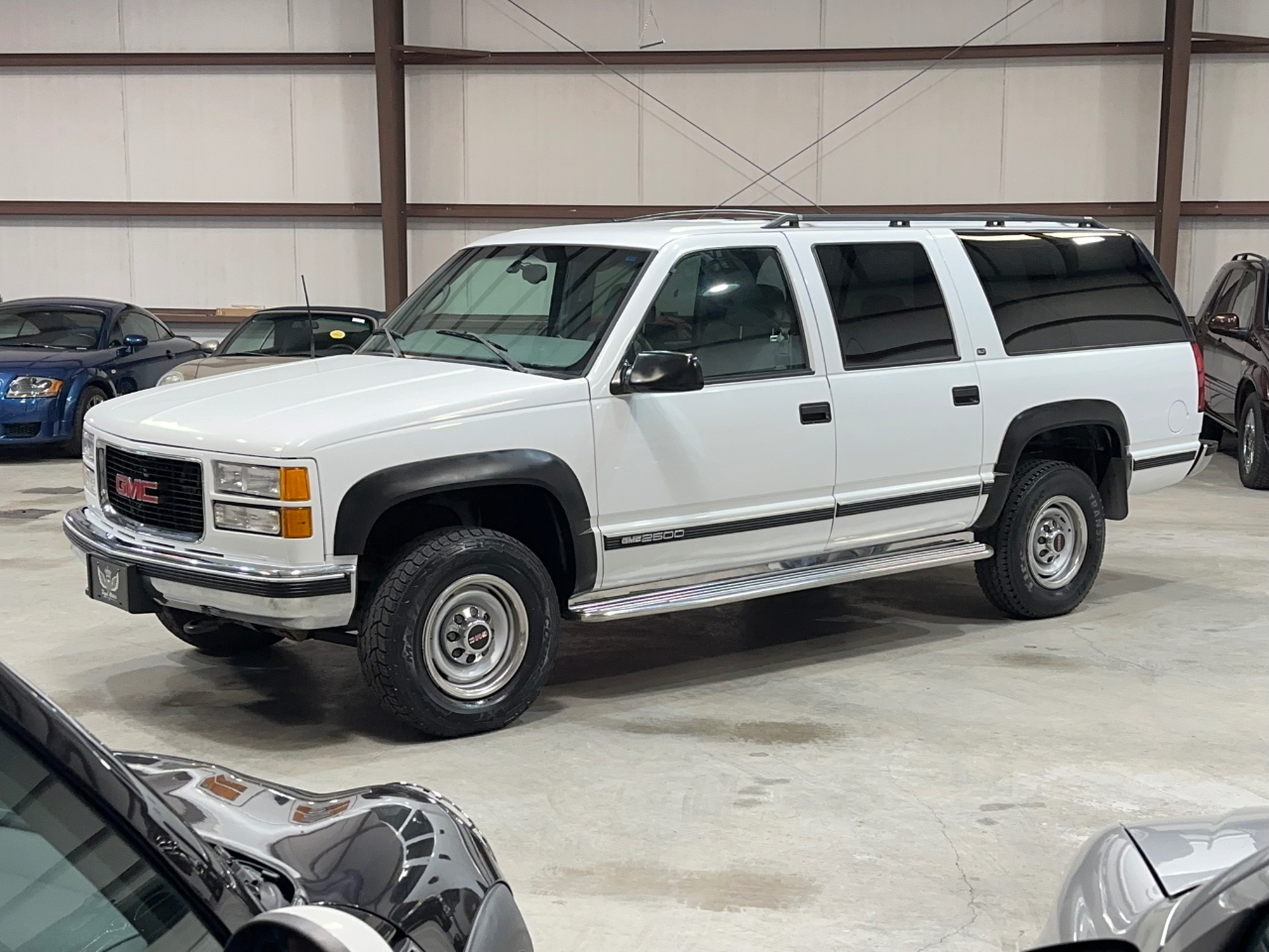 GMC Suburban  1999
