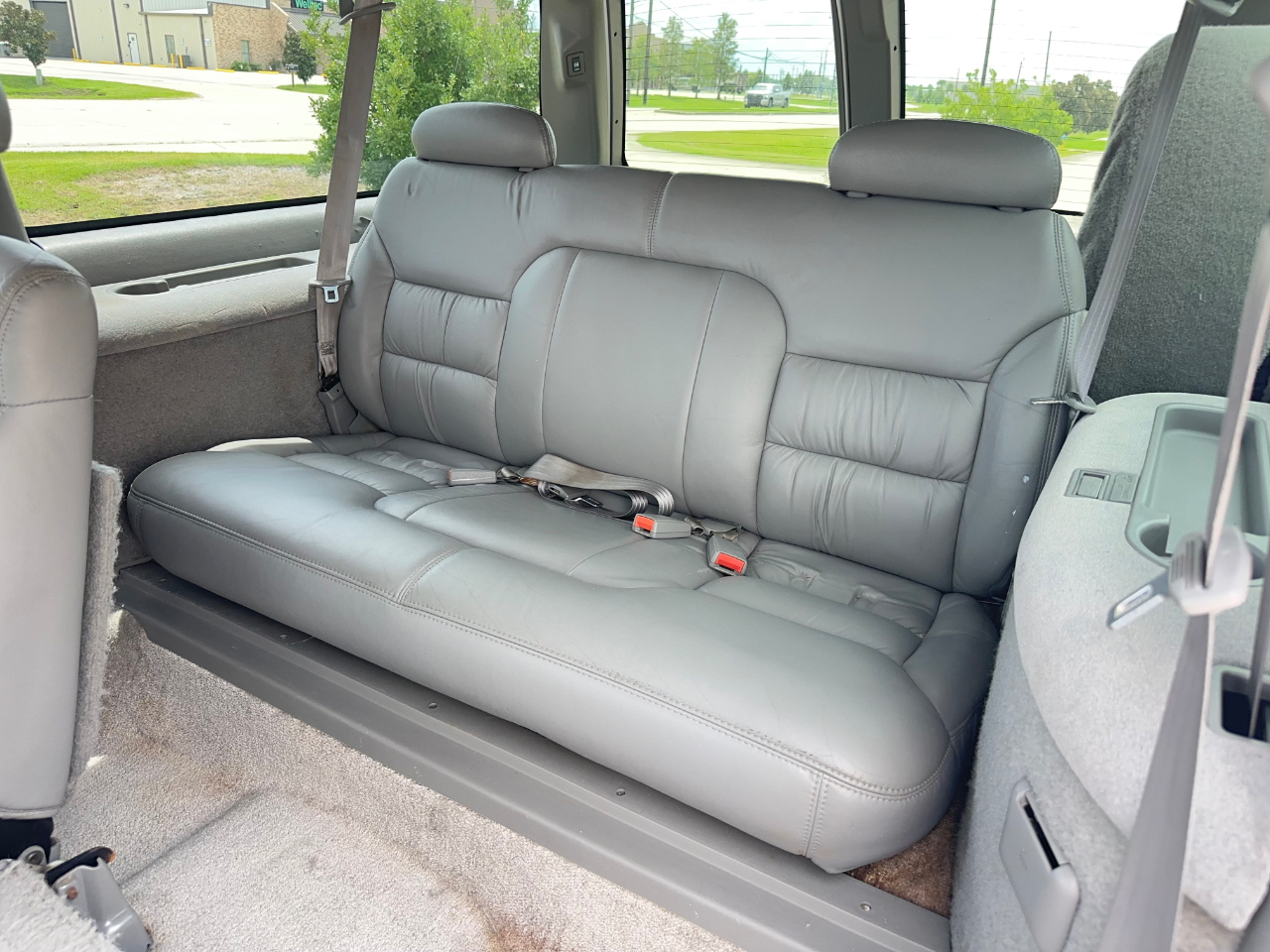 GMC Suburban  1999