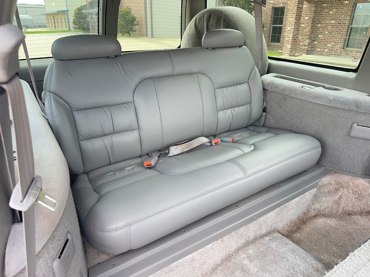 GMC Suburban  1999