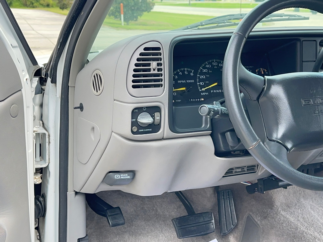 GMC Suburban  1999