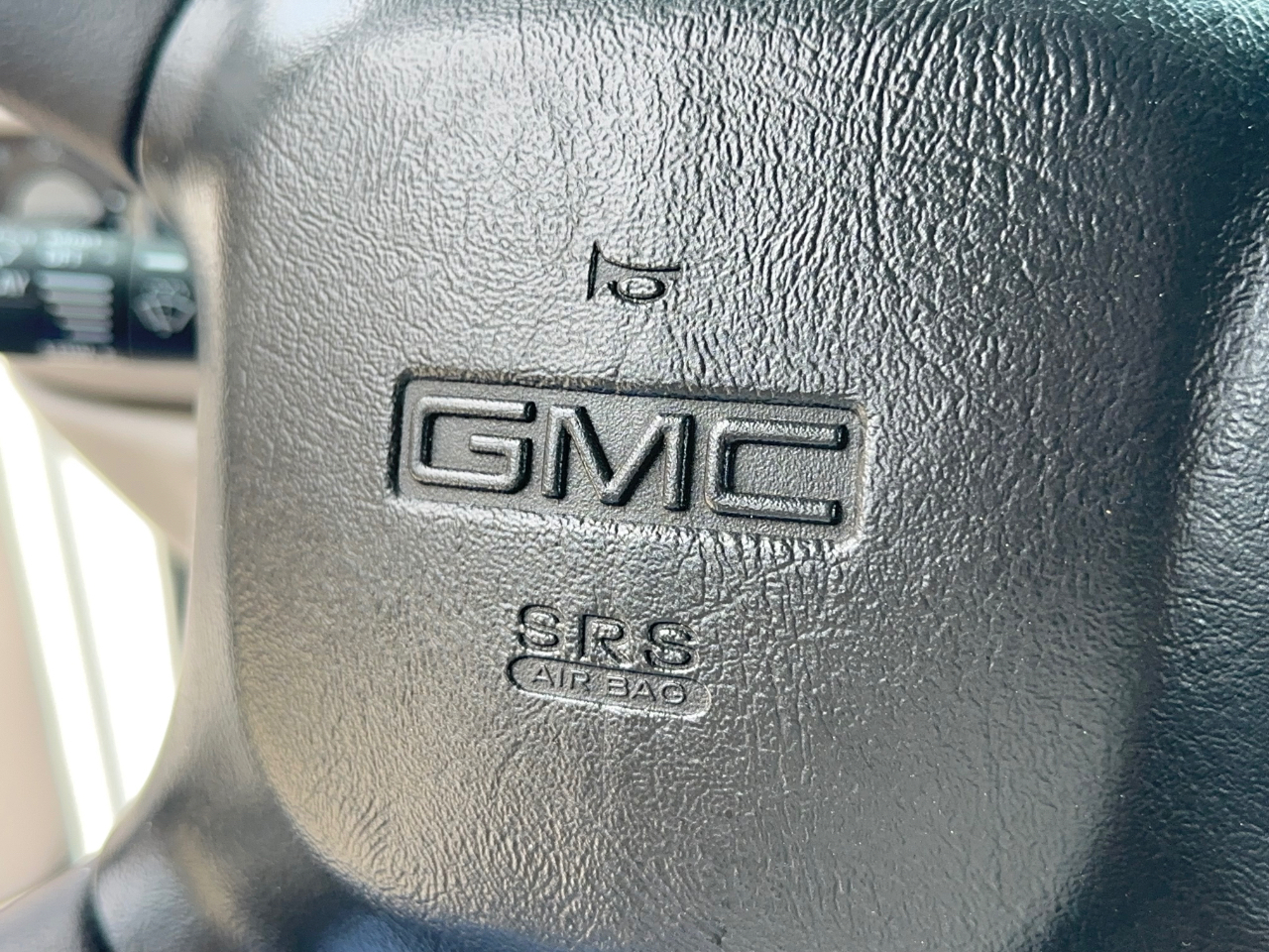 GMC Suburban  1999