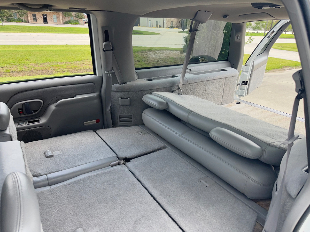 GMC Suburban  1999