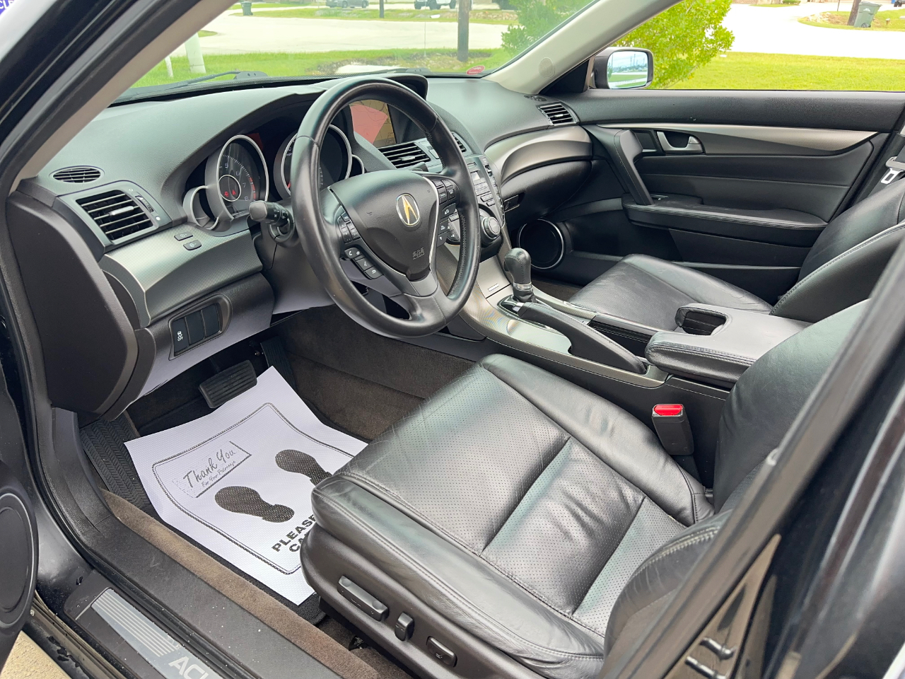 Acura TL 6-Speed AT with Tech Package and 18-In. WP 2013 Acura TL 6-Speed AT with Tech Package and 18-In. WP 2013