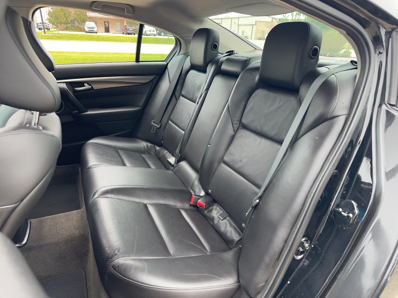 Acura TL 6-Speed AT with Tech Package and 18-In. WP 2013 Acura TL 6-Speed AT with Tech Package and 18-In. WP 2013