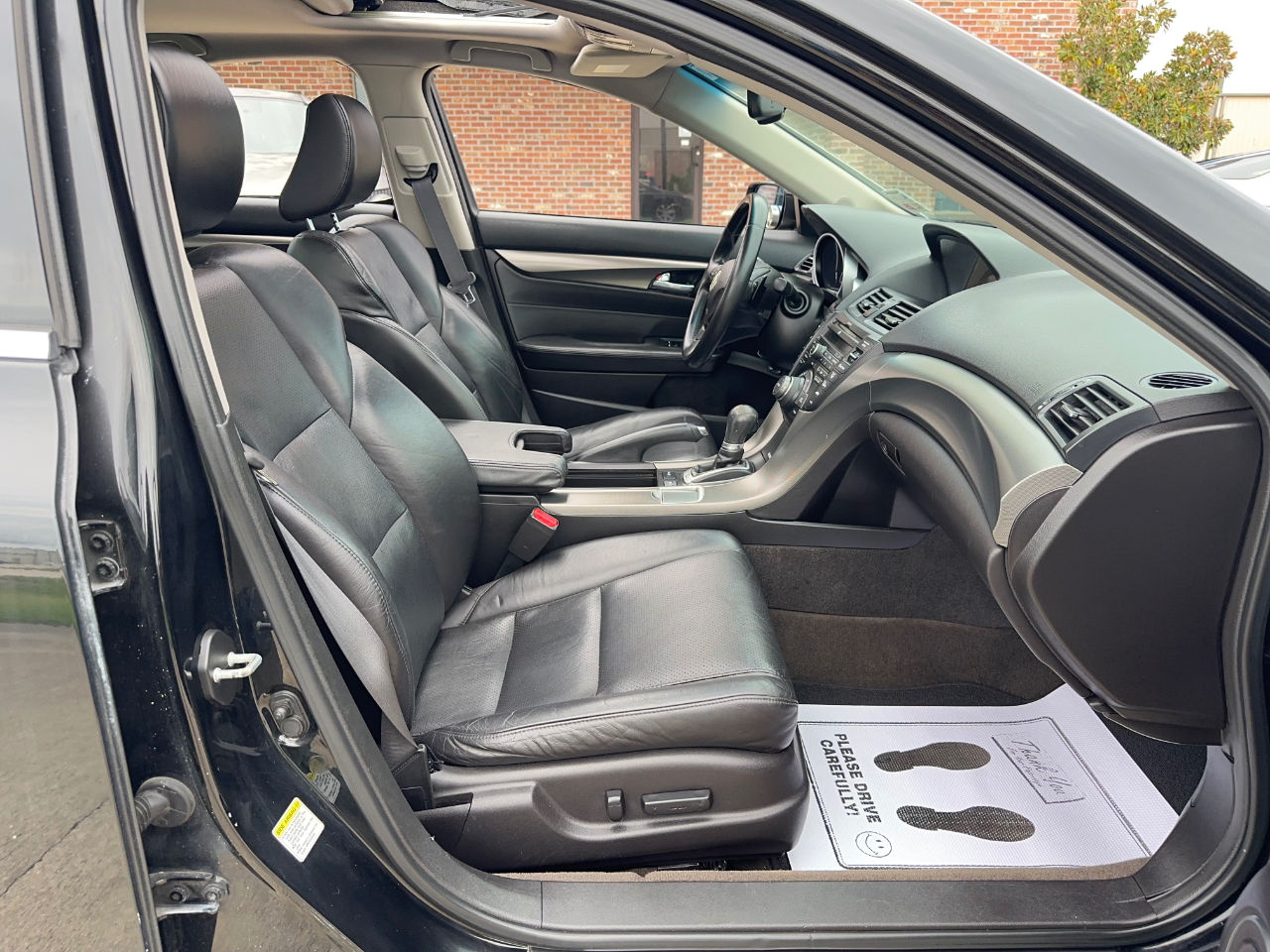 Acura TL 6-Speed AT with Tech Package and 18-In. WP 2013 Acura TL 6-Speed AT with Tech Package and 18-In. WP 2013