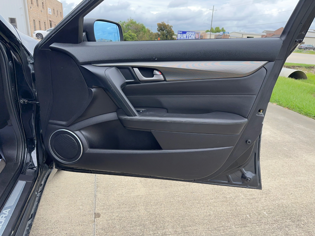 Acura TL 6-Speed AT with Tech Package and 18-In. WP 2013 Acura TL 6-Speed AT with Tech Package and 18-In. WP 2013