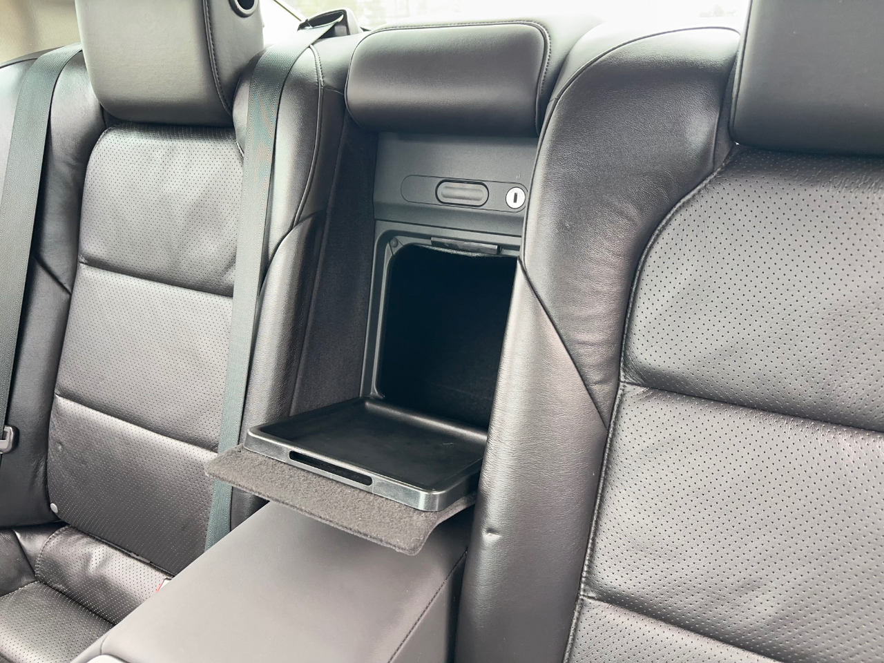 Acura TL 6-Speed AT with Tech Package and 18-In. WP 2013 Acura TL 6-Speed AT with Tech Package and 18-In. WP 2013