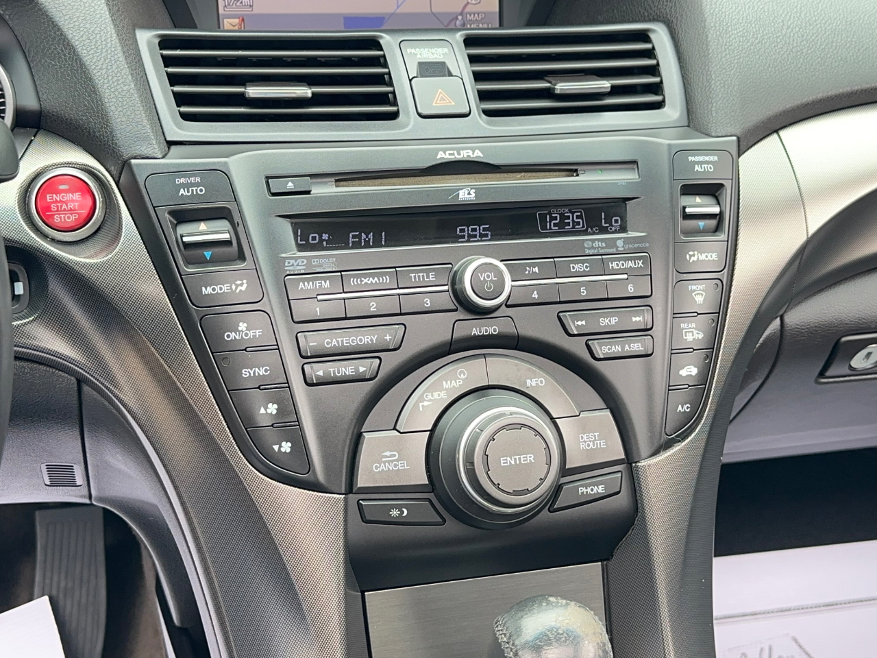 Acura TL 6-Speed AT with Tech Package and 18-In. WP 2013 Acura TL 6-Speed AT with Tech Package and 18-In. WP 2013