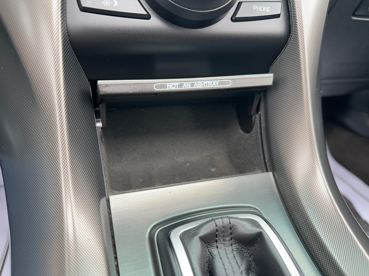 Acura TL 6-Speed AT with Tech Package and 18-In. WP 2013 Acura TL 6-Speed AT with Tech Package and 18-In. WP 2013