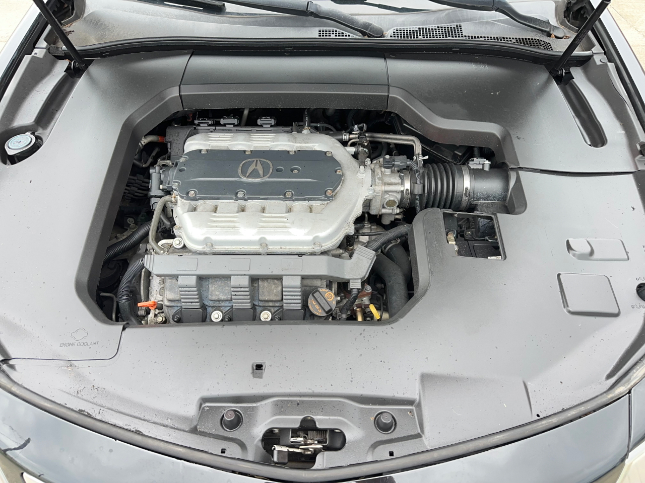 Acura TL 6-Speed AT with Tech Package and 18-In. WP 2013 Acura TL 6-Speed AT with Tech Package and 18-In. WP 2013