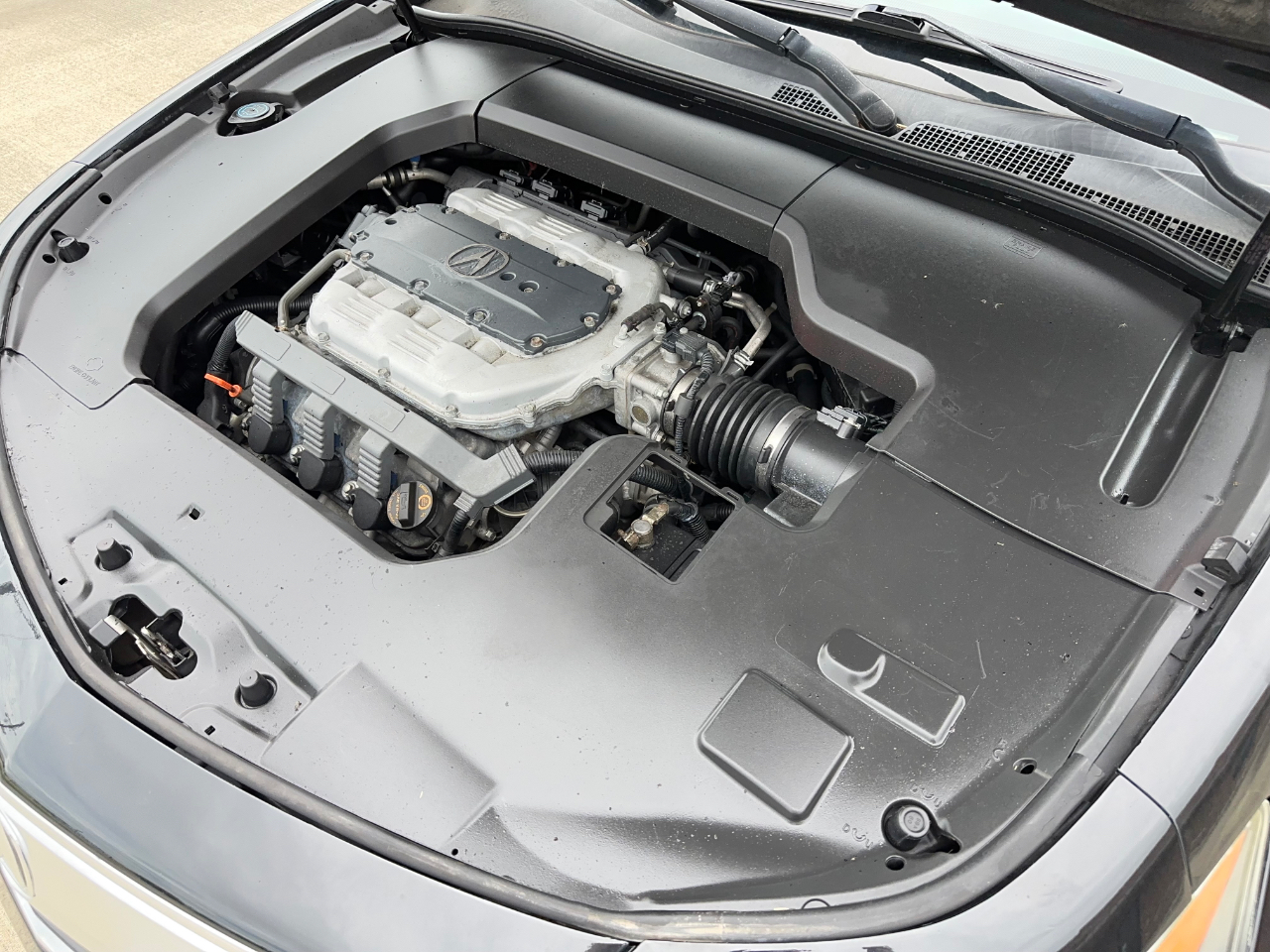 Acura TL 6-Speed AT with Tech Package and 18-In. WP 2013 Acura TL 6-Speed AT with Tech Package and 18-In. WP 2013