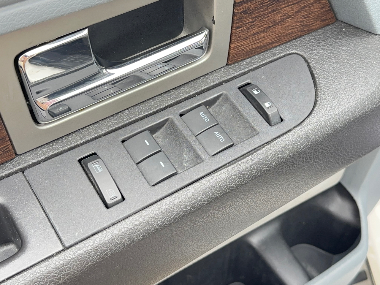 Ford F-150 Lariat SuperCrew 5.5-ft. Bed 2WD 2013