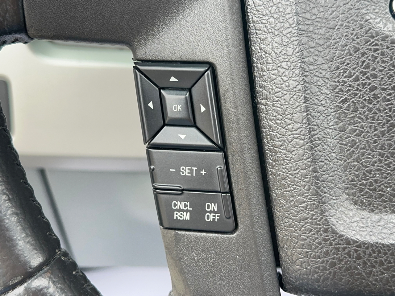 Ford F-150 Lariat SuperCrew 5.5-ft. Bed 2WD 2013