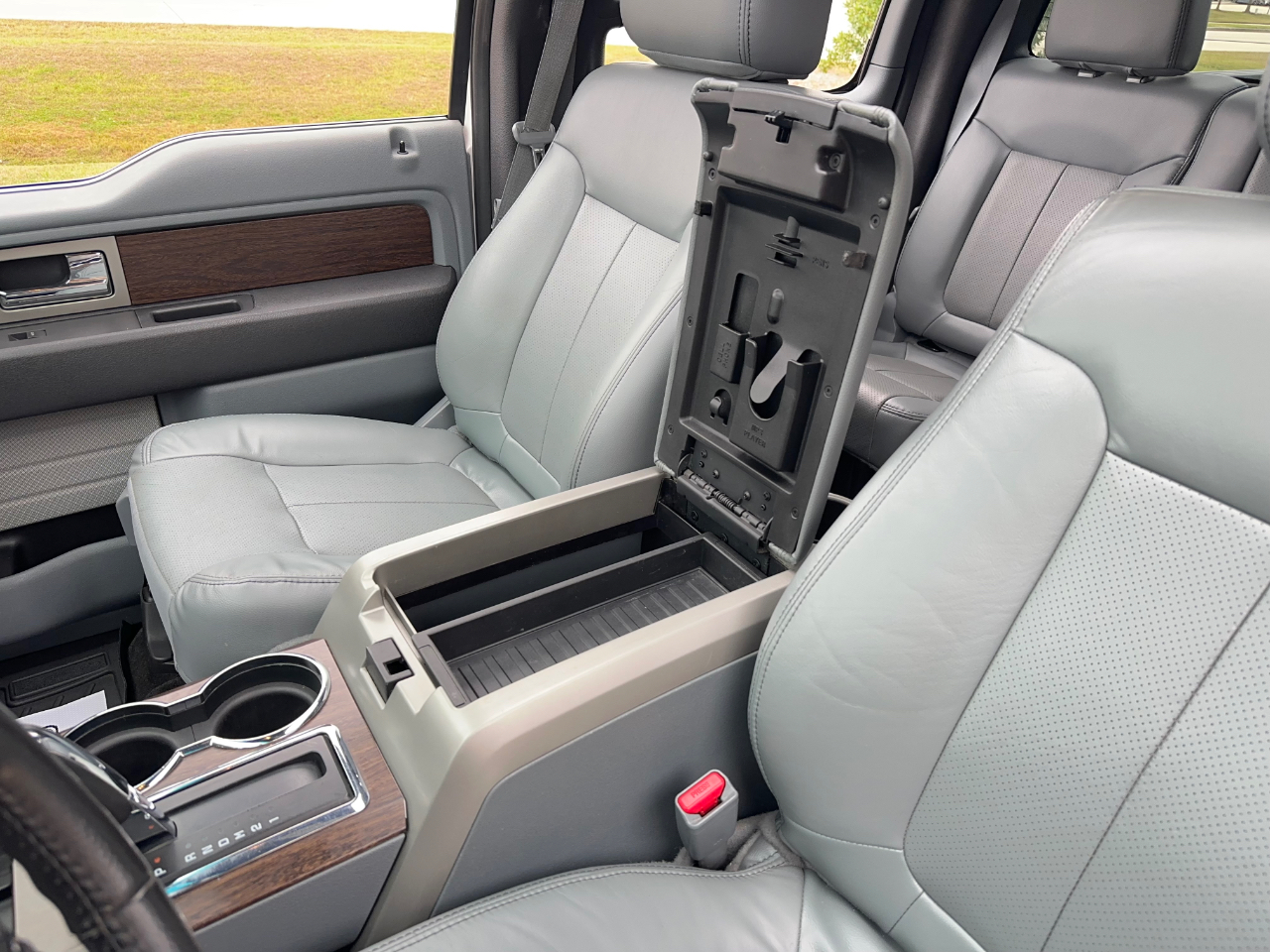 Ford F-150 Lariat SuperCrew 5.5-ft. Bed 2WD 2013