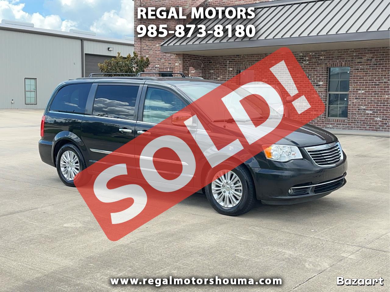 2013 Chrysler Town & Country Touring-L