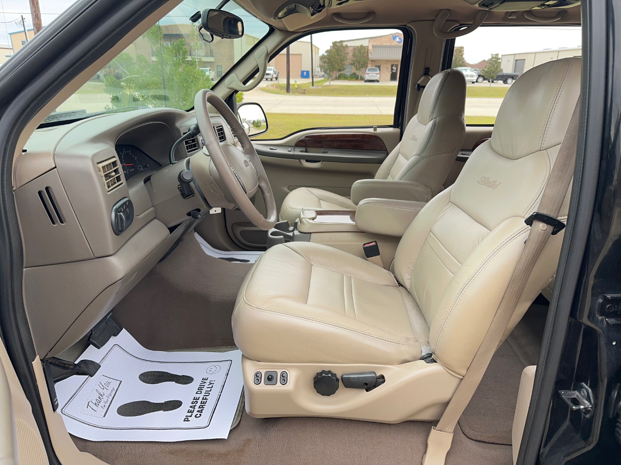 Ford Excursion Limited 2WD 2001