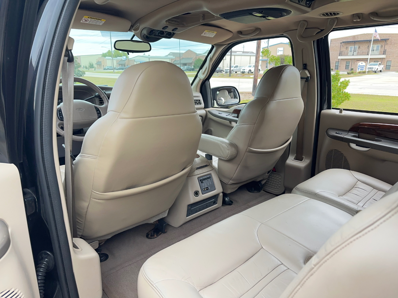 Ford Excursion Limited 2WD 2001