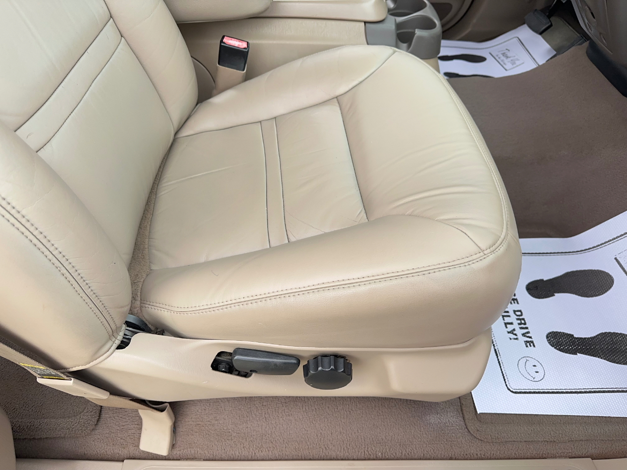 Ford Excursion Limited 2WD 2001