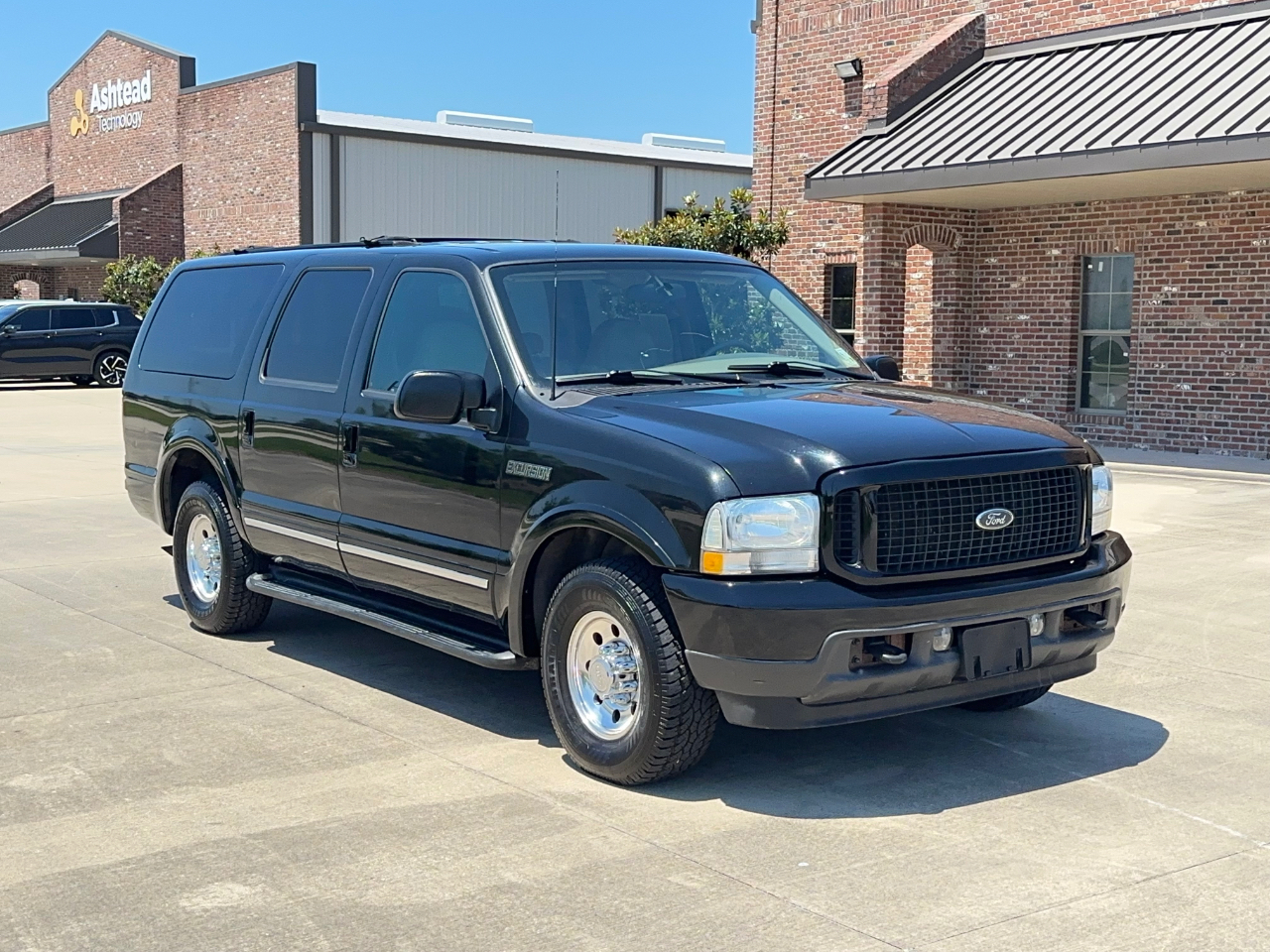 Ford Excursion Limited 2WD 2001