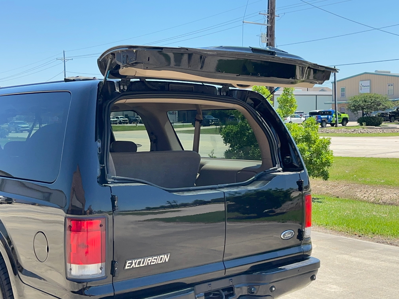 Ford Excursion Limited 2WD 2001