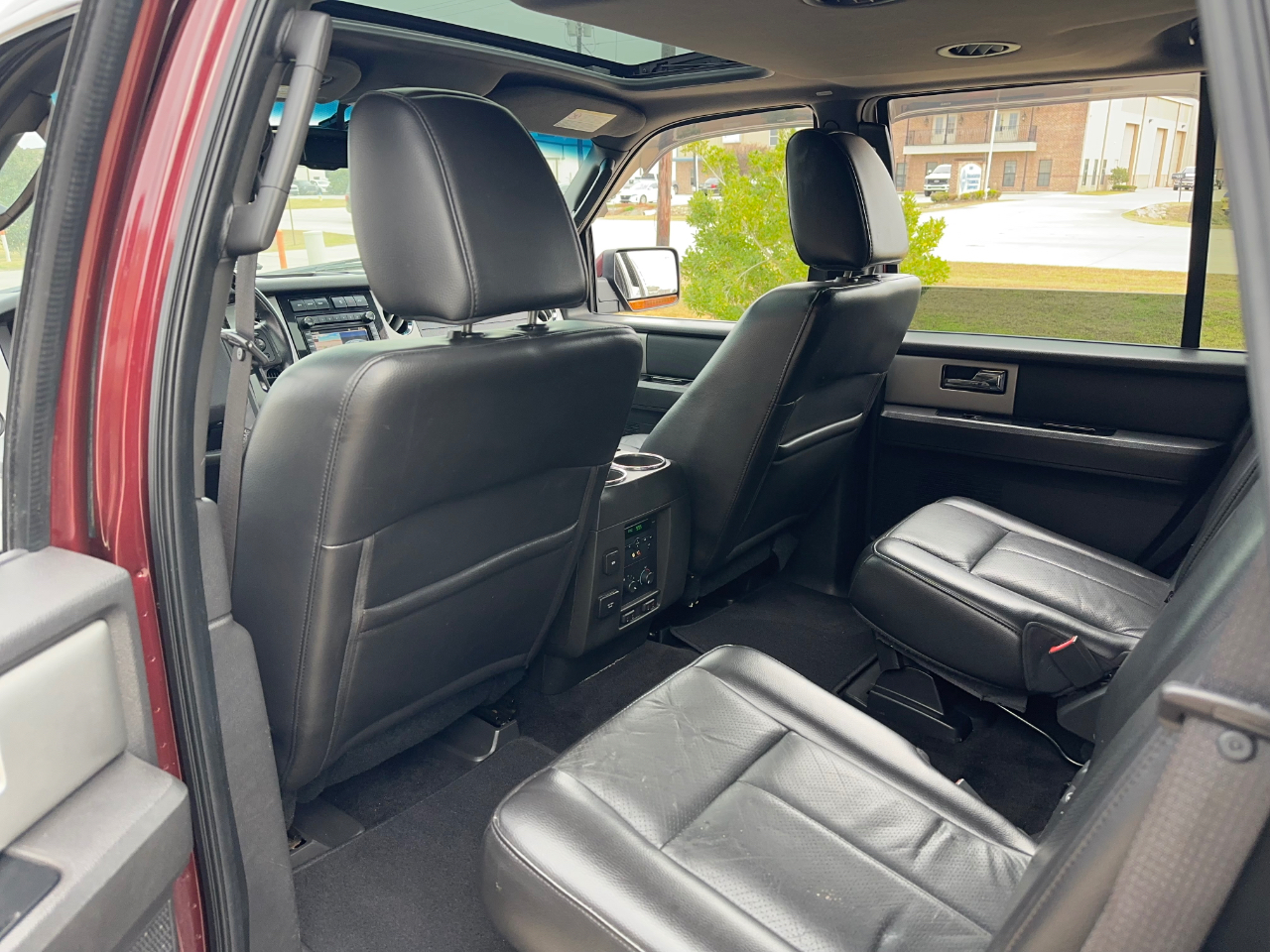 Ford Expedition Limited 2WD 2011