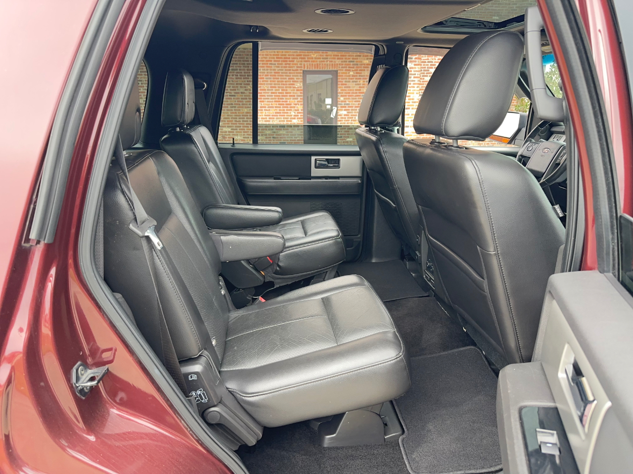 Ford Expedition Limited 2WD 2011