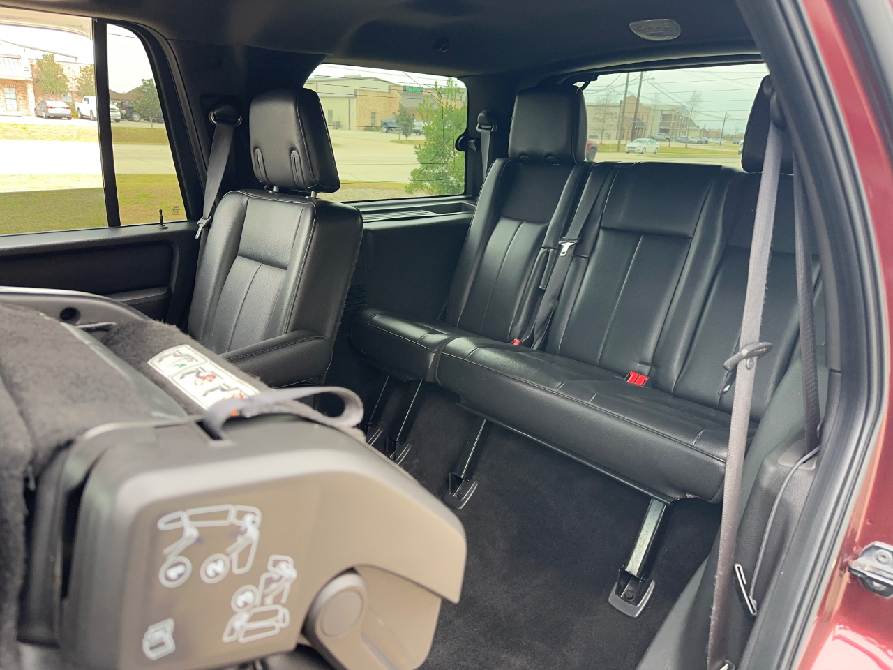 Ford Expedition Limited 2WD 2011