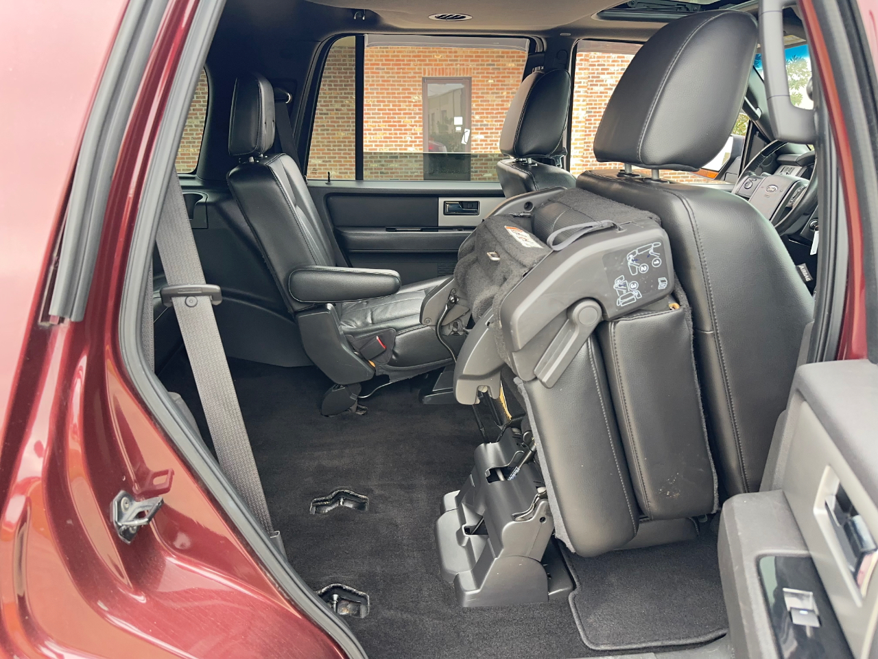 Ford Expedition Limited 2WD 2011