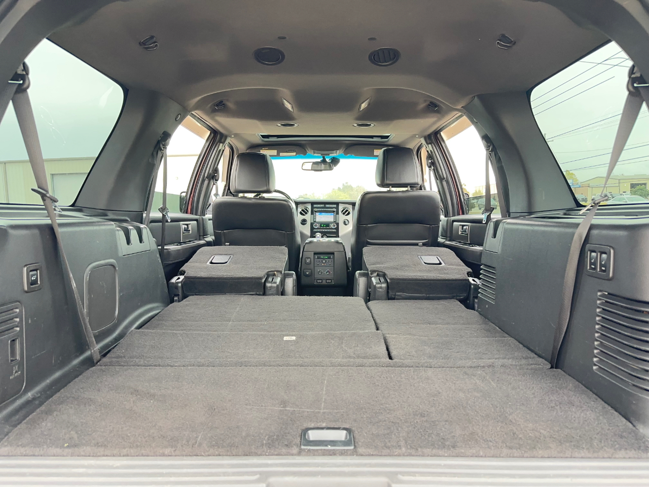 Ford Expedition Limited 2WD 2011