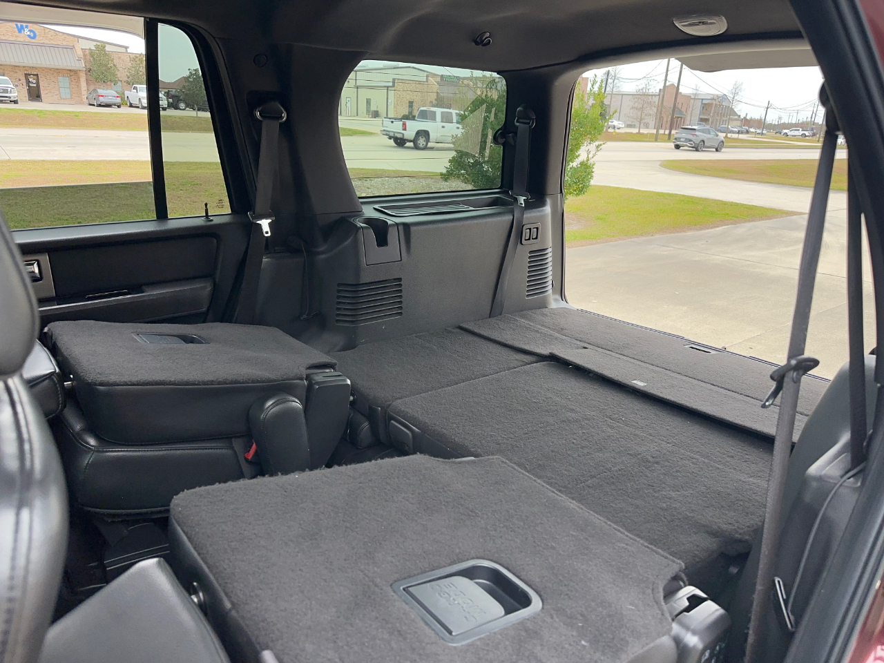 Ford Expedition Limited 2WD 2011