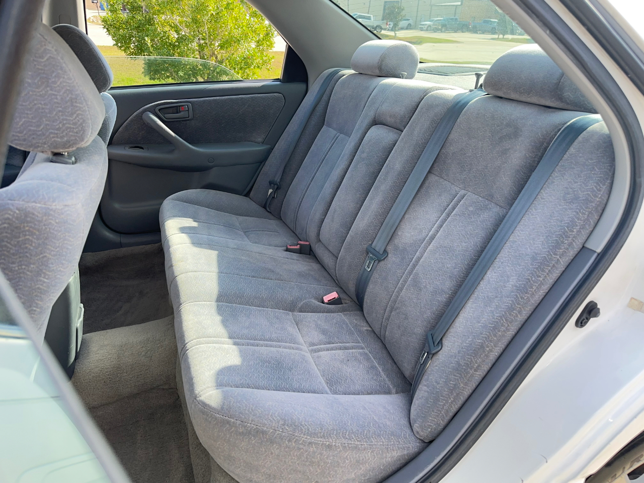 Toyota Camry LE 1998