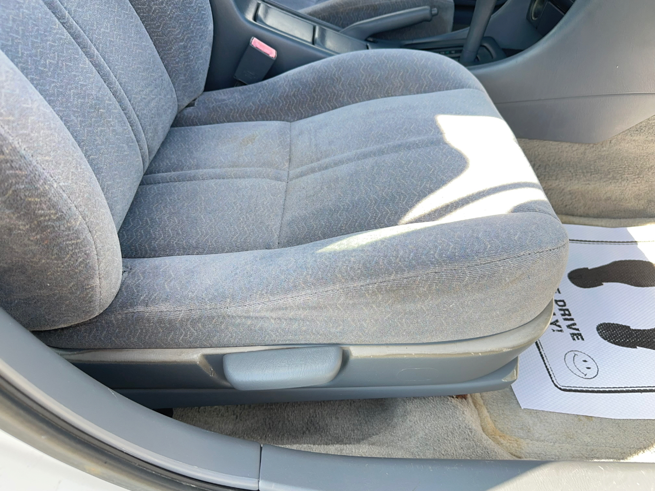 Toyota Camry LE 1998