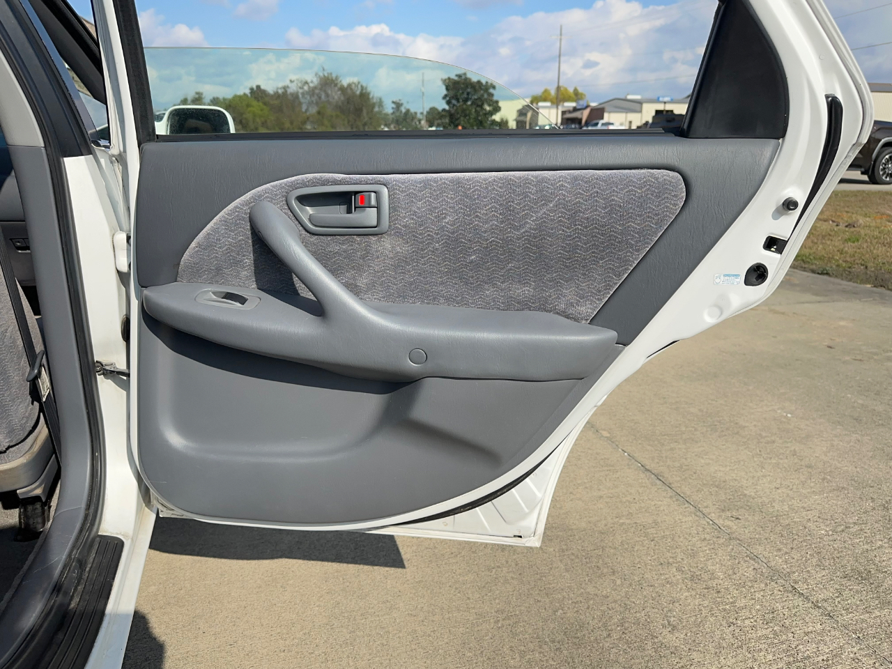 Toyota Camry LE 1998