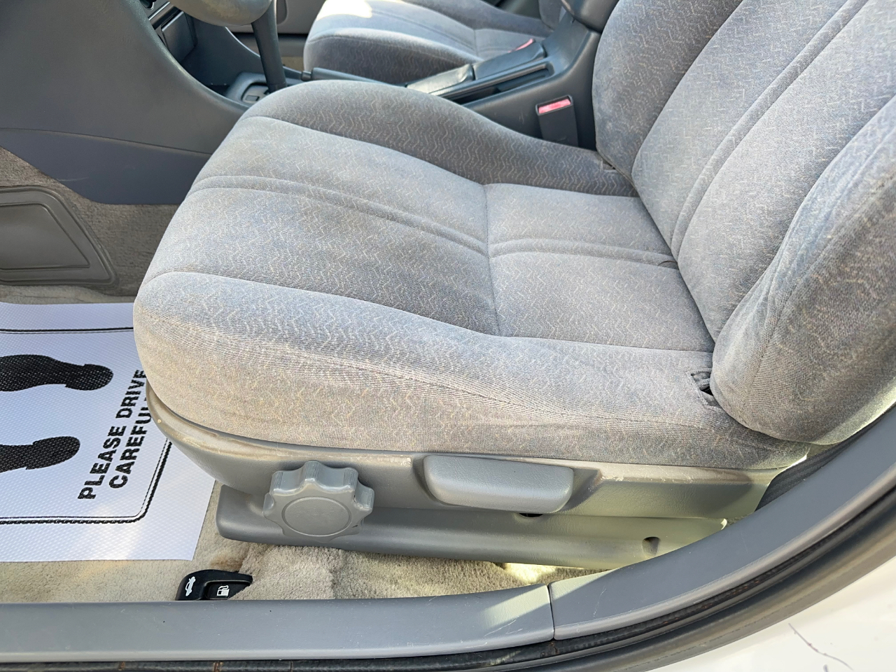 Toyota Camry LE 1998